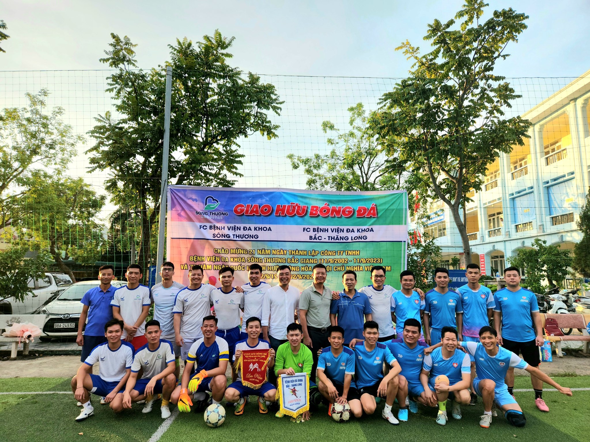 Giao lưu bóng đá nhân dịp kỷ niệm 21 năm thành lập Bệnh viện & chào mừng 78 năm Quốc Khánh 2.9